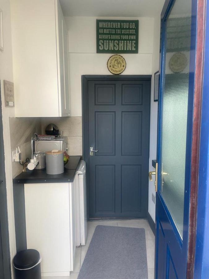 Boutique Apartment Wicklow Bagian luar foto